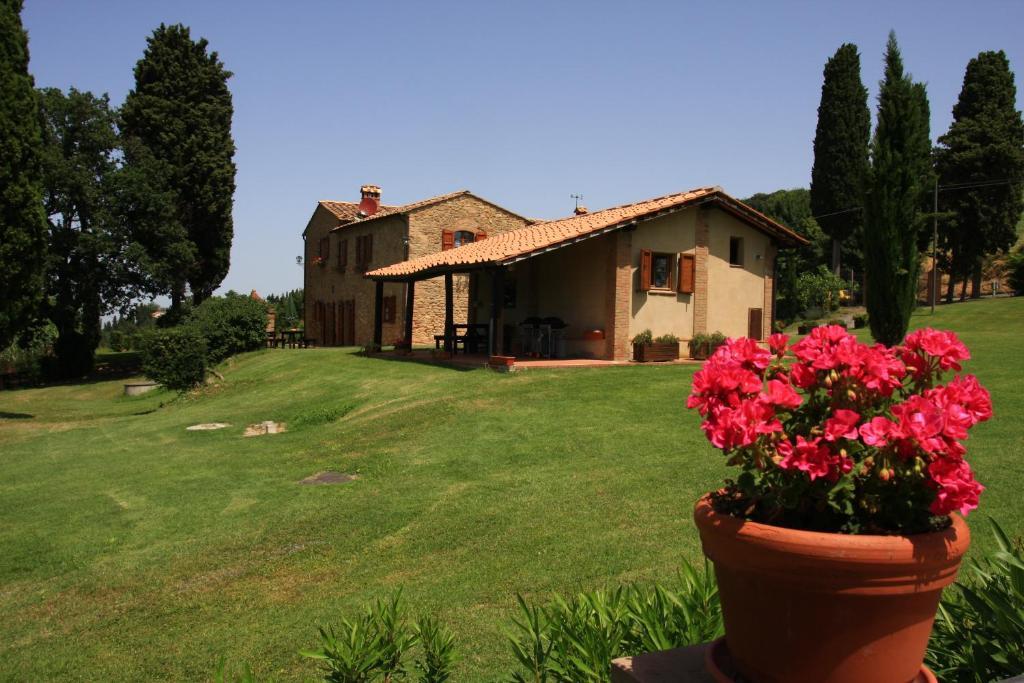 Agriturismo Villa Opera Вольтерра Экстерьер фото